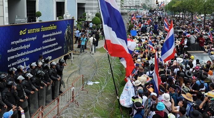 Tayland Mahkemesi: &quot;Hükümet karşıtı gösteriler barışçıl&quot;