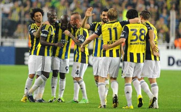 Fenerbahçe, farkı 6&#039;ya çıkarmak istiyor!