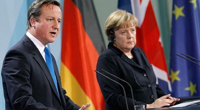 Merkel ve Cameron, Rusya&#039;yı uyardı
