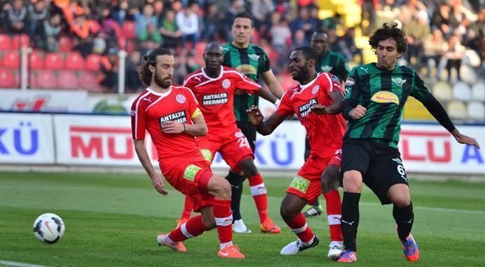 Akhisar Belediye - Antalya maçından gol sesi çıkmadı