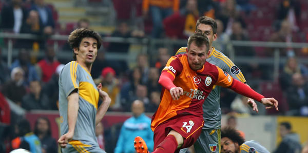 Galatasaray taraftarları çıldırdı!