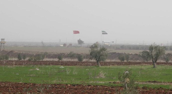 Suriye sınırında 4 şüpheli yakalandı