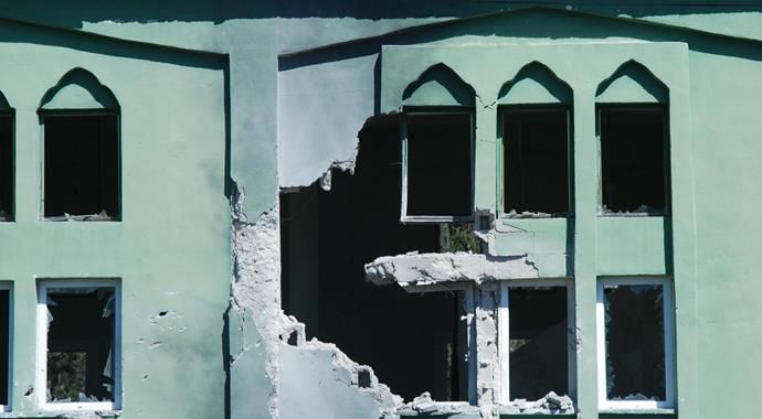 Yayladağı&#039;nda cami duvarına roket mermisi çarptı - son gelişme