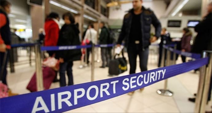 İstanbul-Londra uçağında terör tutuklaması