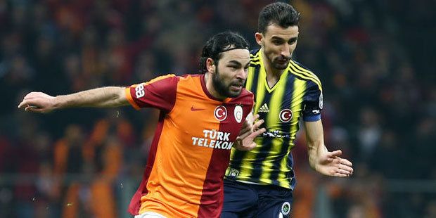 Selçuk İnan&#039;ın menajeri açıkladı: Fenerbahçe&#039;ye...
