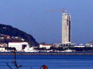 Samsun&#039;daki otel inşaatı yargı kararına rağmen yükseliyor