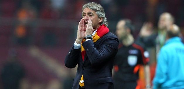 İngiliz basını açıkladı: Mancini bırakıyor