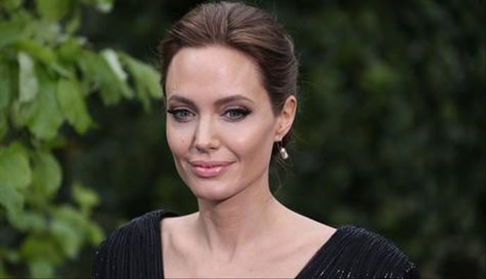 Angelina Jolie, siyasete atılıyor!