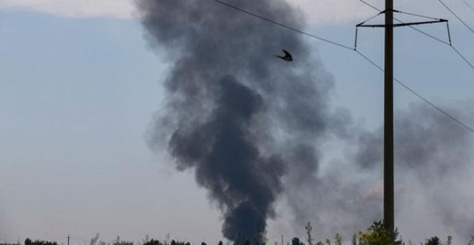 Slavyansk&#039;ta askeri helikopter düştü 14 ölü, halk şehri terk etti