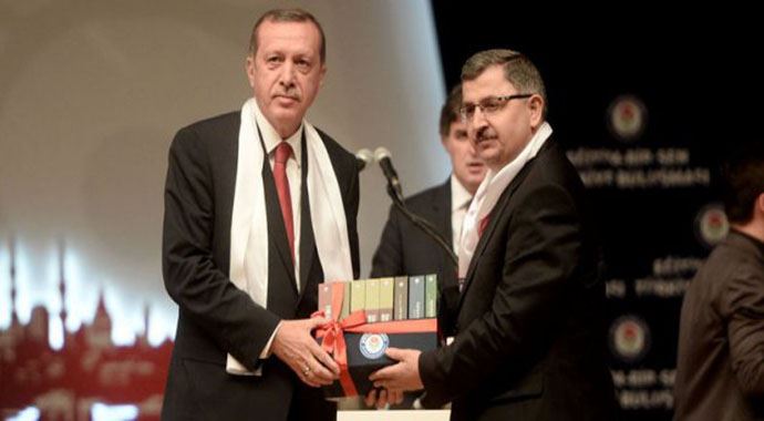 &#039;Cumhurbaşkanımız Recep Tayyip Erdoğan&#039;a&#039; dedi