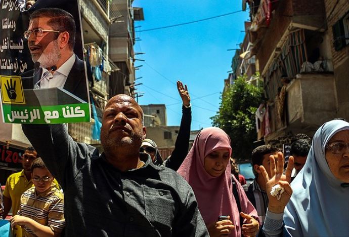 Mısır&#039;da halk seçim sonuçları için ayaklandı