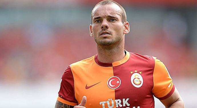 Sneijder: Kaptan değilim ama liderim