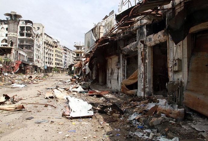 Humus&#039;ta hava saldırısı: 14 ölü