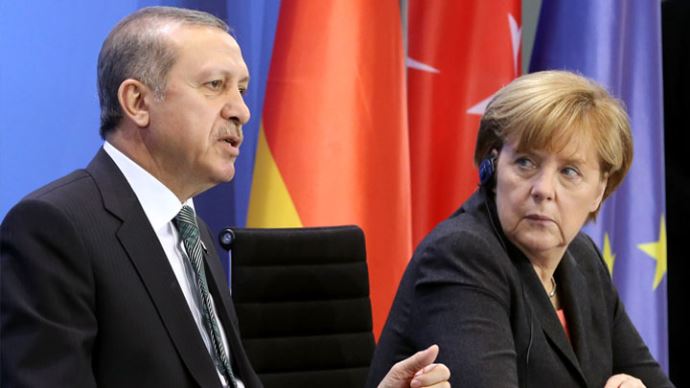 Başbakan Merkel ile Musul&#039;u görüştü