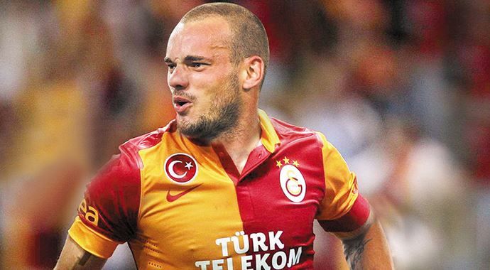 Sneijder&#039;den Galatasaray&#039;ı kahreden haber!