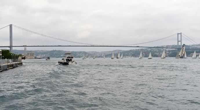 İstanbul Boğazı&#039;nın yüzeyinden 4 bin 357 metreküp katı atık çıktı