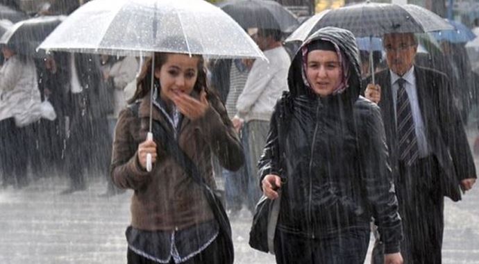 İstanbullular dikkat! Sağanak yağış