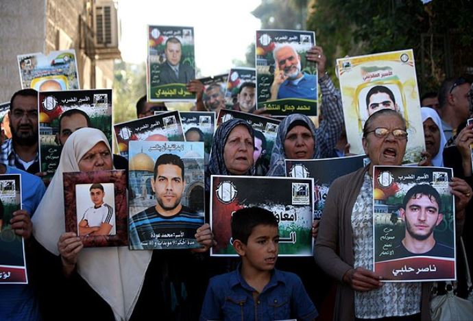 Filistinli ailelerin hapishane ziyaretleri iptal edildi