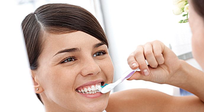 Ramazanda dişlerinizi gecede 3 defa fırçalayın