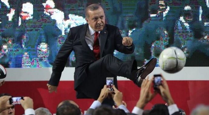 Erdoğan sahalara dönüyor