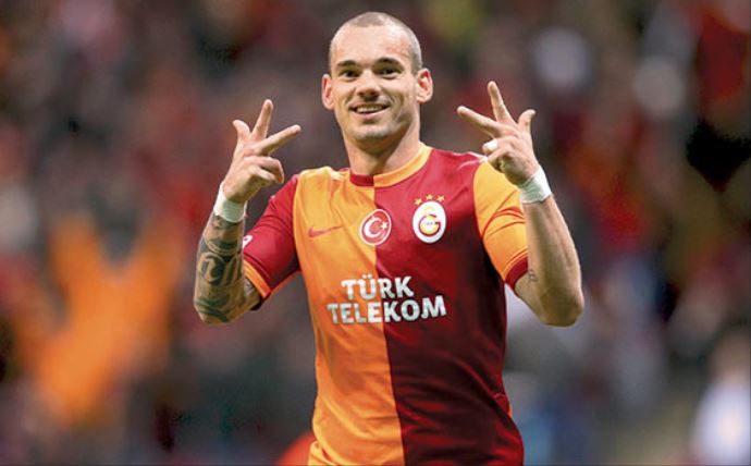 Sneijder 3 yıllık imza atıyor!