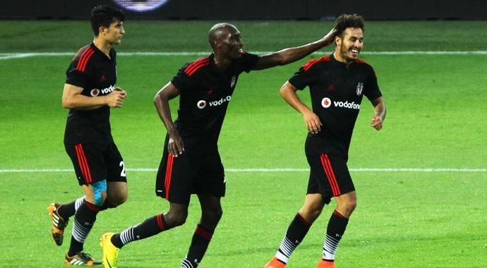 Beşiktaş - Feyenoord maçının hakemi belli oldu