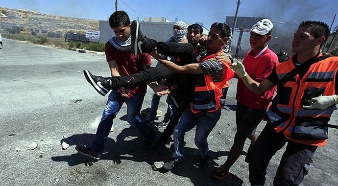 Batı Şeria&#039;daki protestolarda iki Filistinli öldü