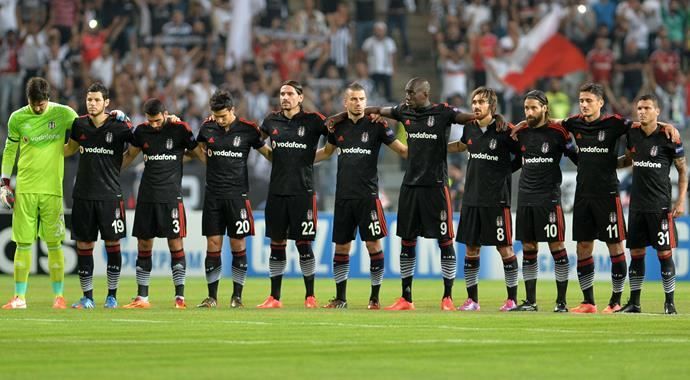 Beşiktaş&#039;ta Arsenal maçı mesaisine 3 eksikle başladı