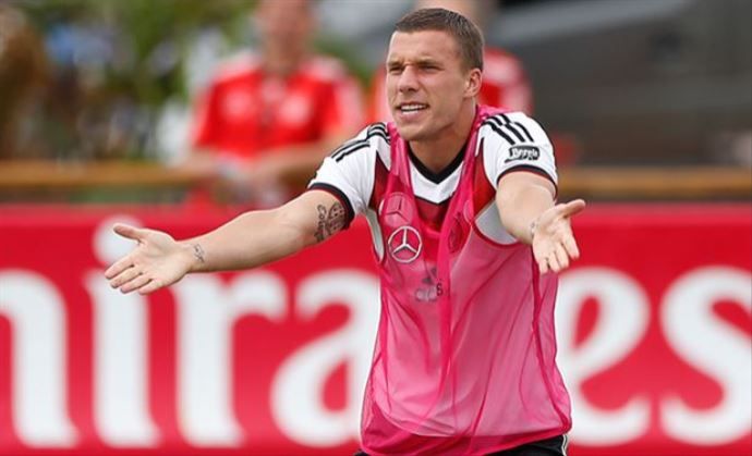Podolski&#039;nin menajerinden Galatasaray açıklaması 