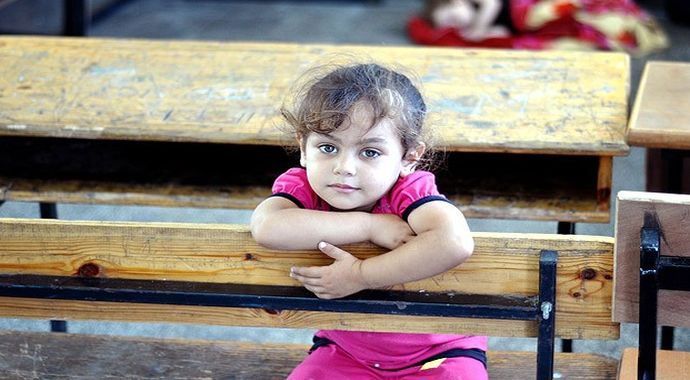 Gazze&#039;de eğitim-öğretim döneminin açılışı ertelendi