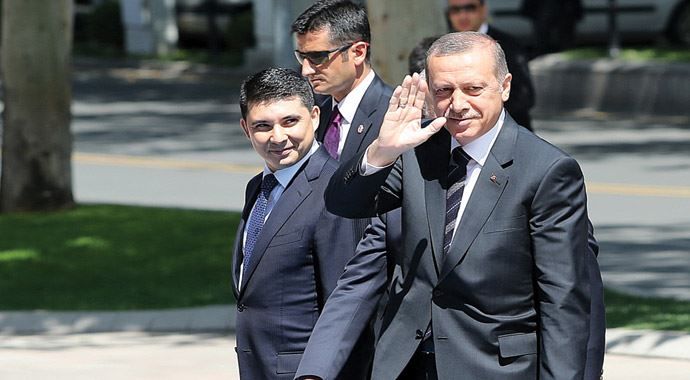 Erdoğan&#039;ın Çankaya stratejisinde öncelik çözüm ve paralelle mücadele