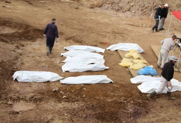 Musul&#039;da toplu mezarlar bulundu