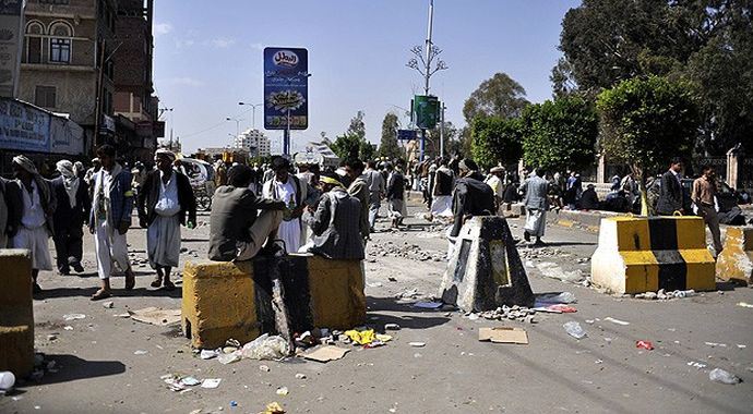 Yemen&#039;de aşiret üyeleriyle Husiler arasında çatışma