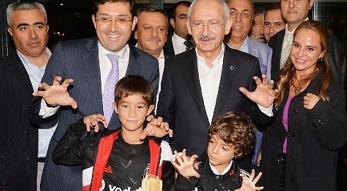 Fenerbahçeli Kılıçdaroğlu&#039;nun Kartal pençesi dikkat çekti!