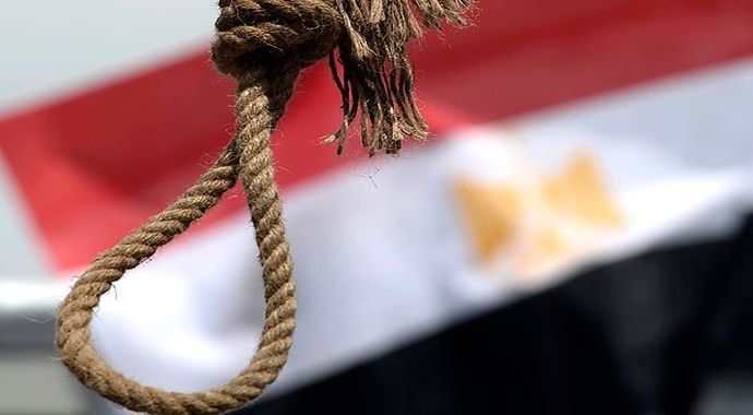 Mısır&#039;da 5 kişiye idam cezası