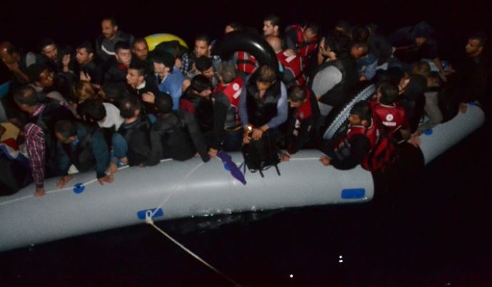 170 sığınmacı ölümden döndü