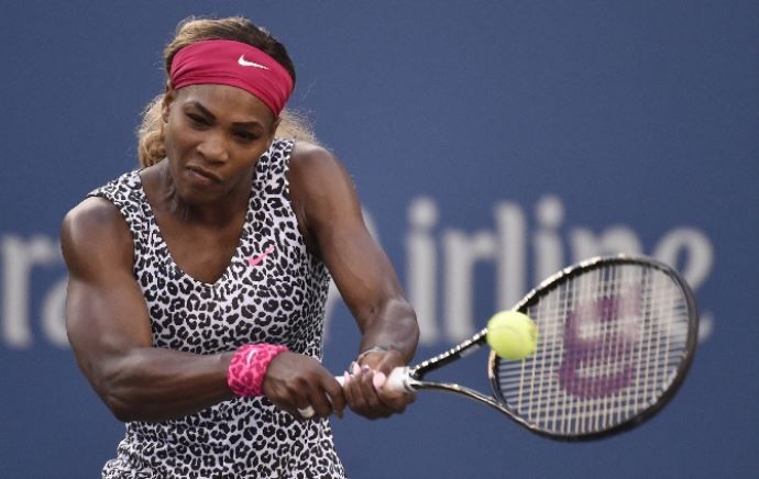 Serena Williams zorlanmadı