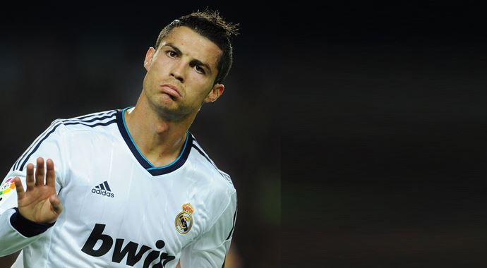 Ronaldo&#039;dan İslam düşmanlarına tepki!