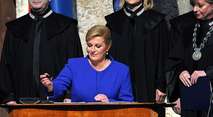 Hırvatistan&#039;ın yeni Cumhurbaşkanı Kitaroviç yemin etti