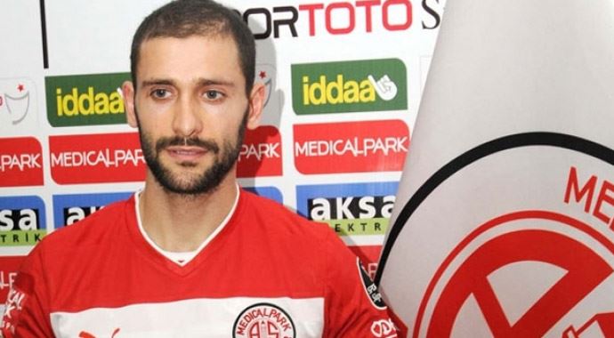Antalyaspor&#039;da Mehmet Sedef kadro dışı