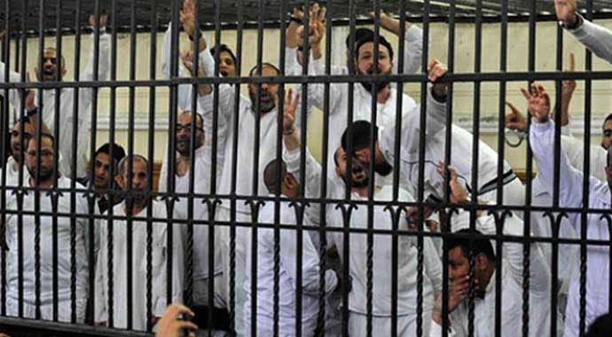 Mısır&#039;da 183 kişiye idam kararı!