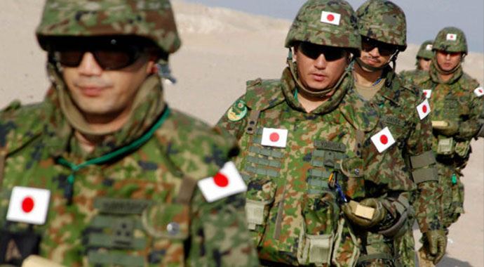 Abe&#039;nin Japon ordusuna küresel rol arayışı