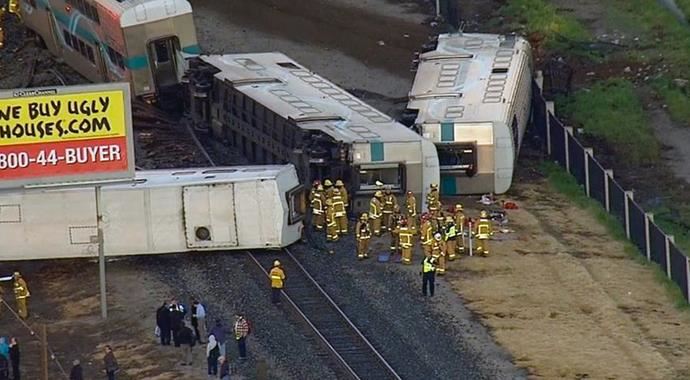ABD&#039;de korkunç tren kazası! Onlarca yaralı var