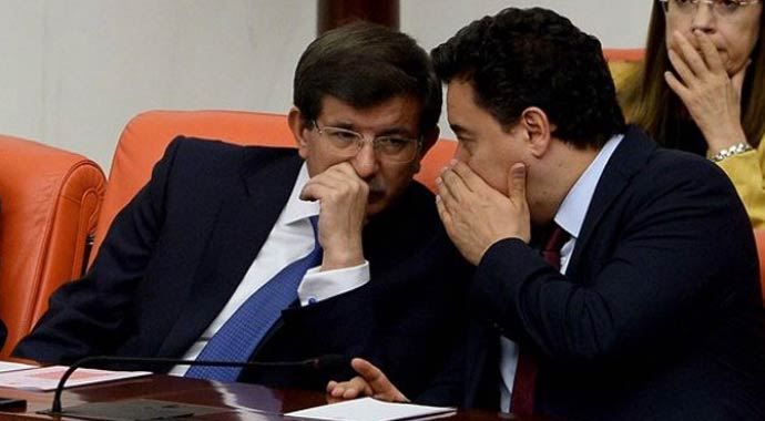 Davutoğlu ve Babacan&#039;dan çok kritik görüşme!
