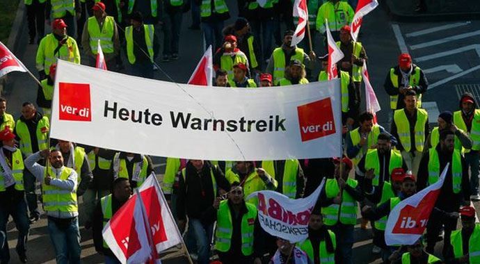 Almanya&#039;da grevler yolda