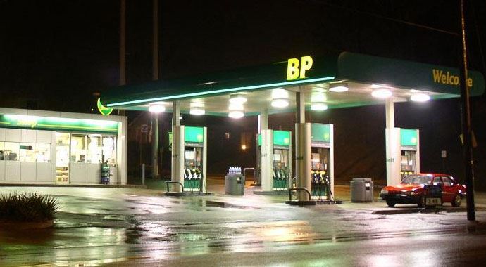 Düşük petrol fiyatları BP&#039;nin karını azalttı