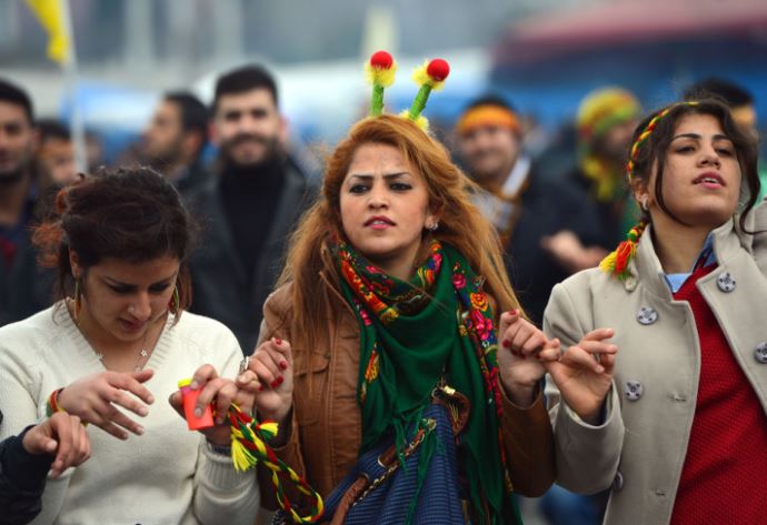 Diyarbakır&#039;daki Nevruz ateşi bu defa &quot;birlik&quot; için yanacak