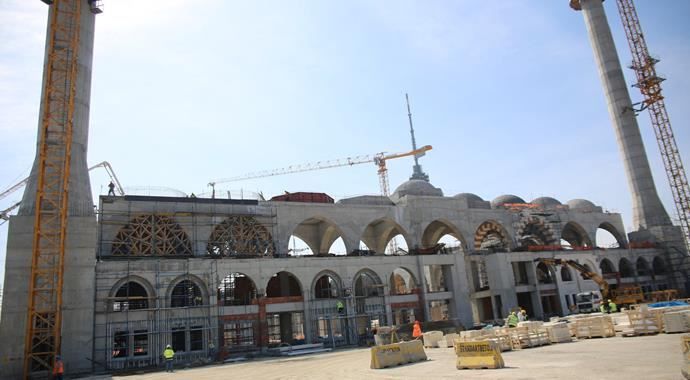 Çamlıca Camii&#039;nin kaba inşaatının %75&#039;i tamamlandı