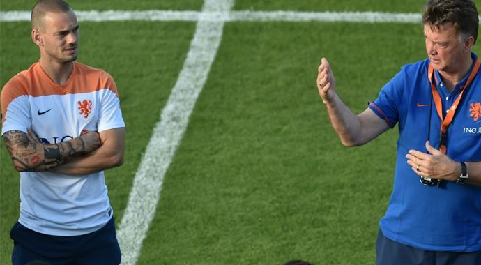 Hiddink ve Sneijder&#039;den Türkiye değerlendirmesi