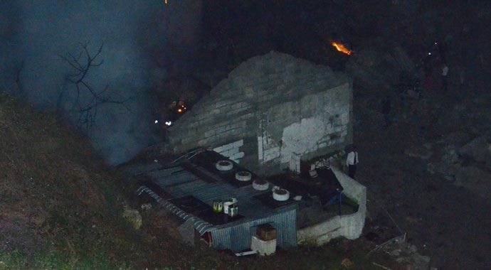 Zonguldak&#039;ta balıkçı barınaklarında yangın